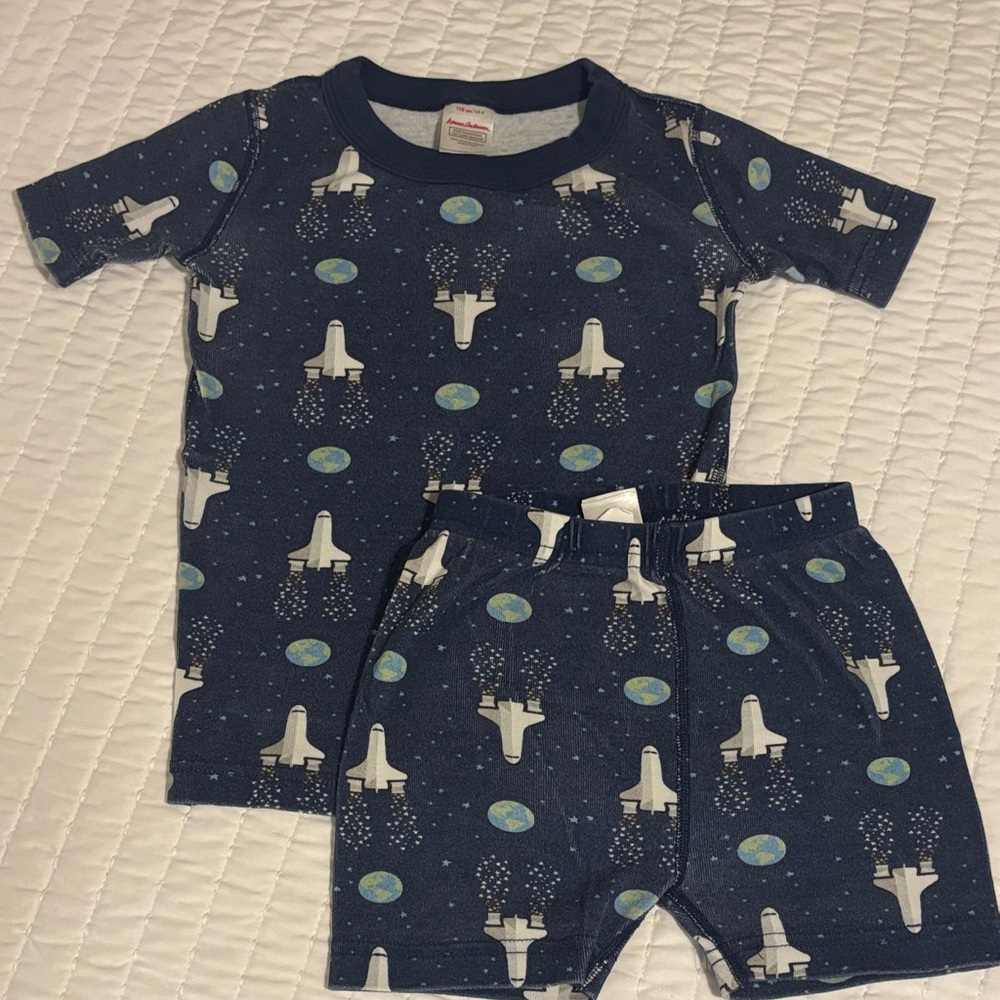 Hanna Andersson space short pajamas